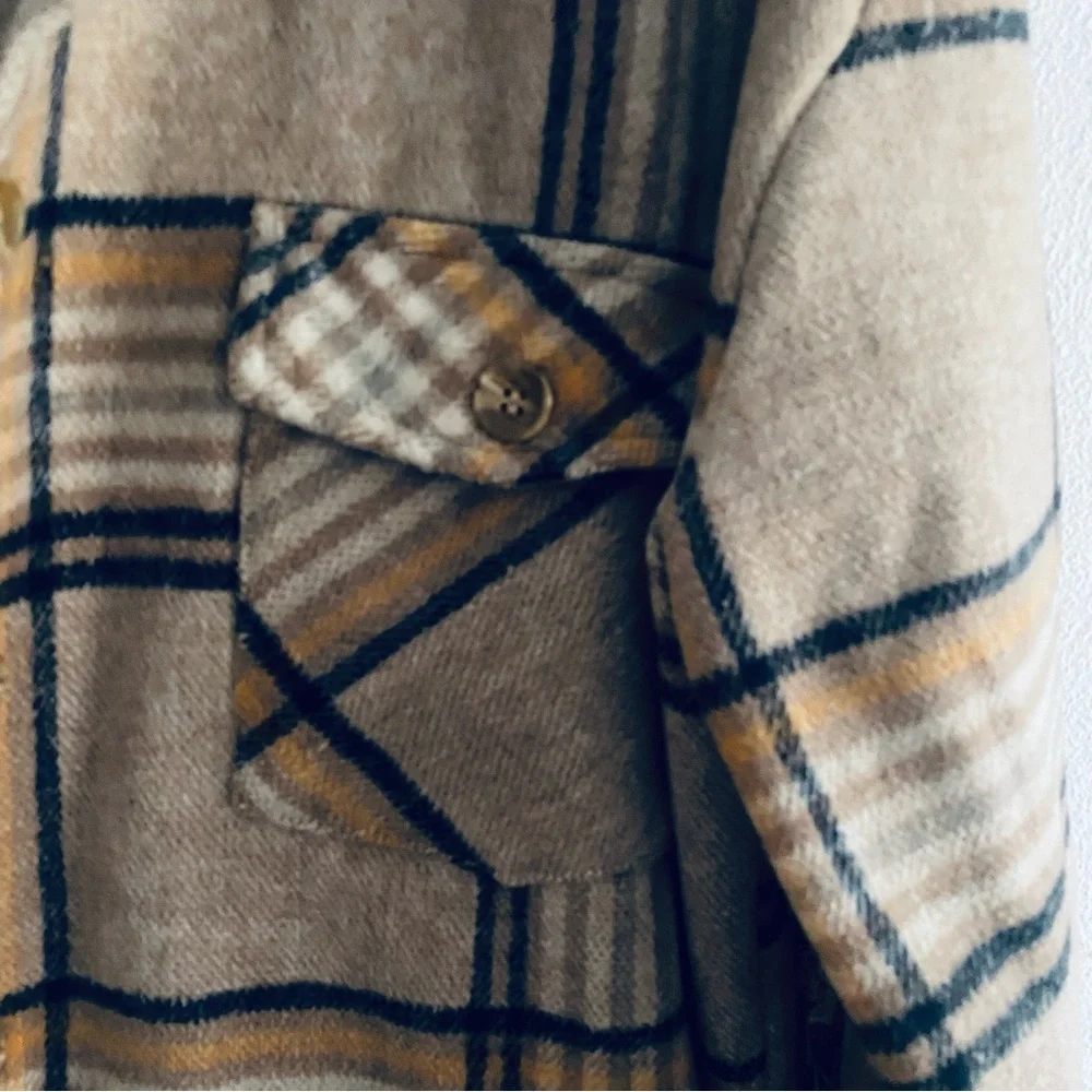 N/A boutique tan